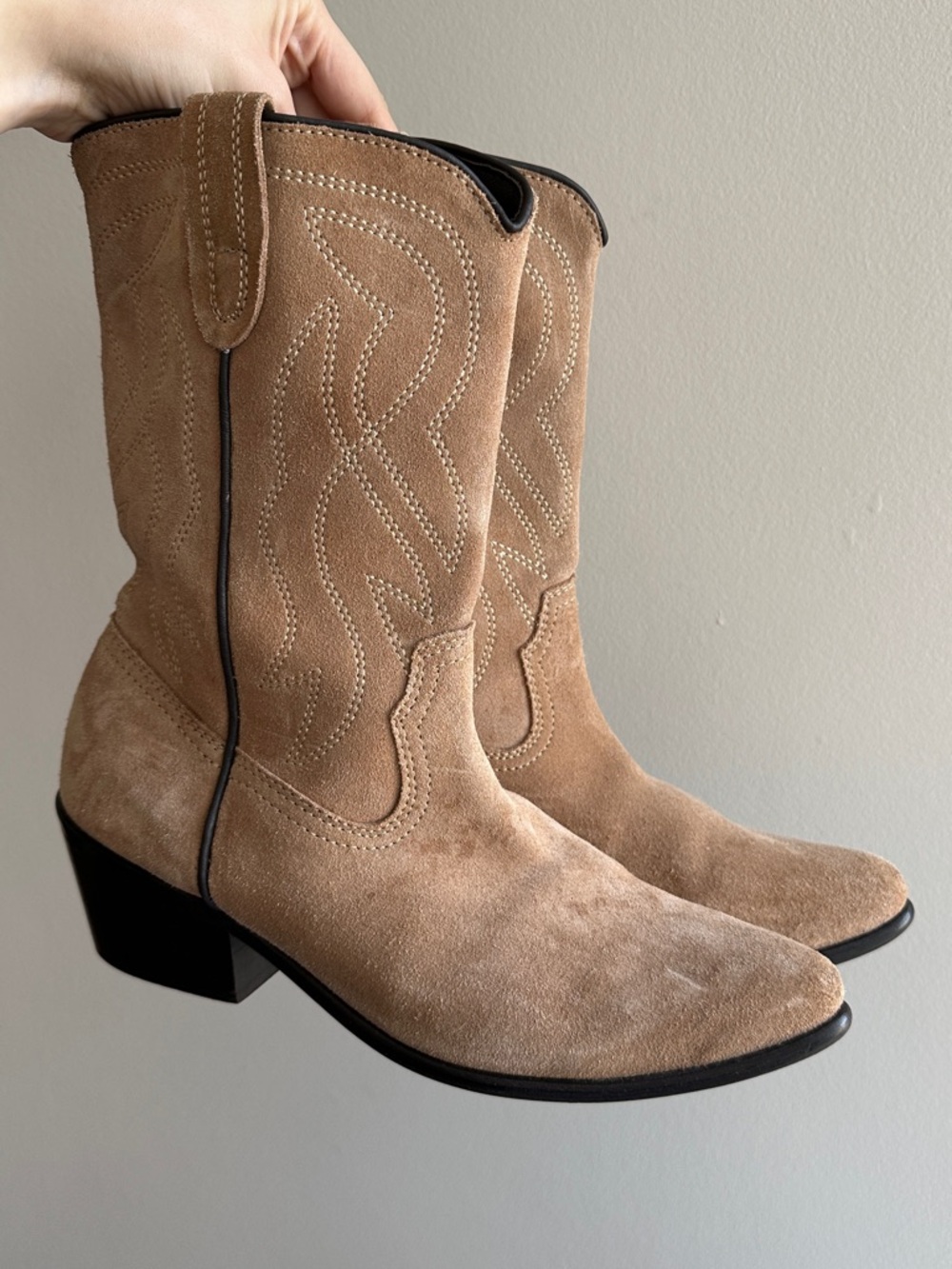 Urban Outfitters Leena Cowboy Boots, Suede Boots, Tan, Women’s Size 7